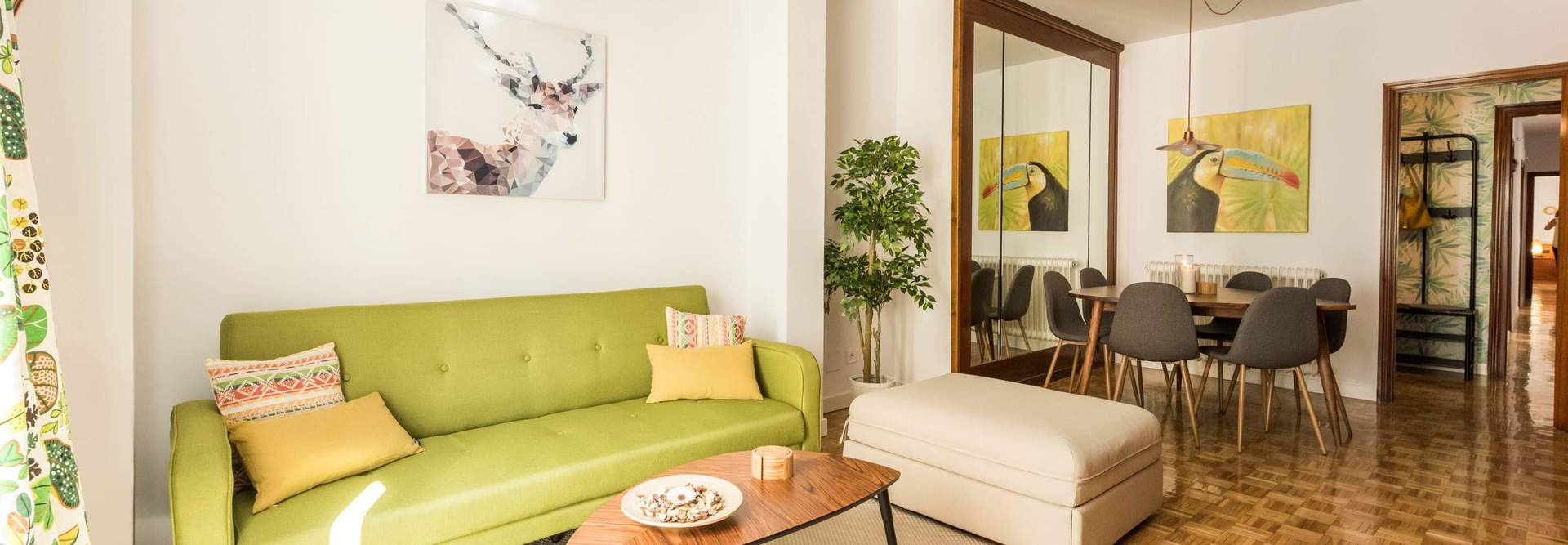 Rent apartment in Madrid City Centre per days.
