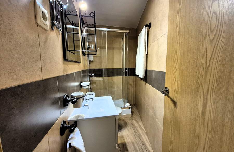 Gallery 20251028 103453